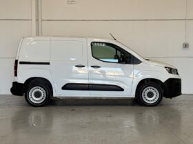 Peugeot Partner Pro Standard BlueHDi