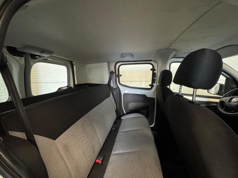 Peugeot Partner Pro Standard BlueHDi