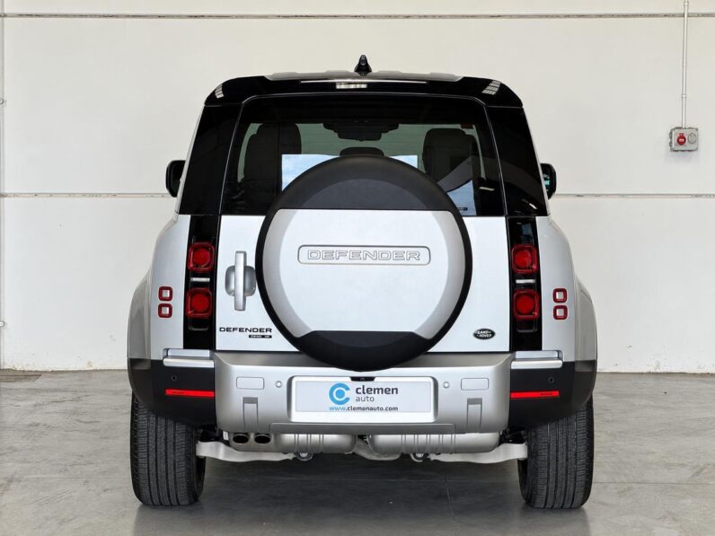 Land-Rover Defender 2.0 D240 SD4 110 Auto 4WD