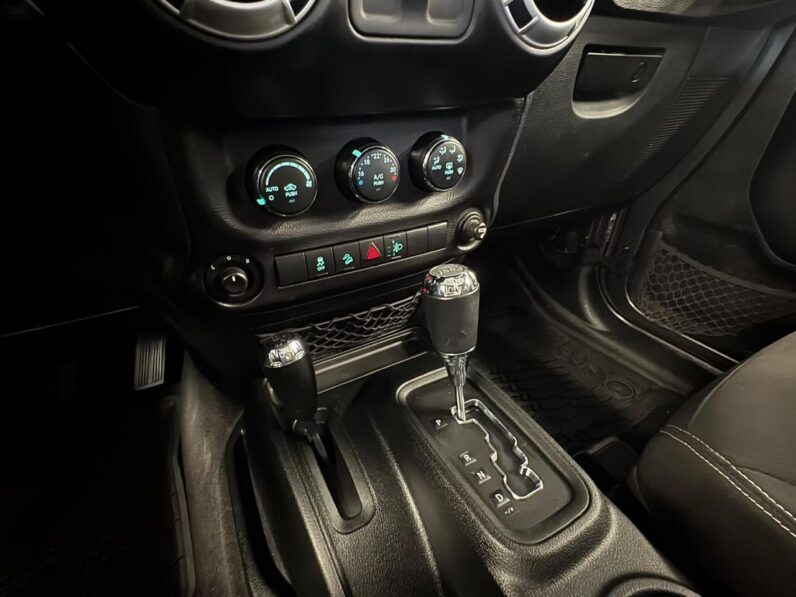 Jeep Wrangler 2.8 CRD Golden Eagle Aut.