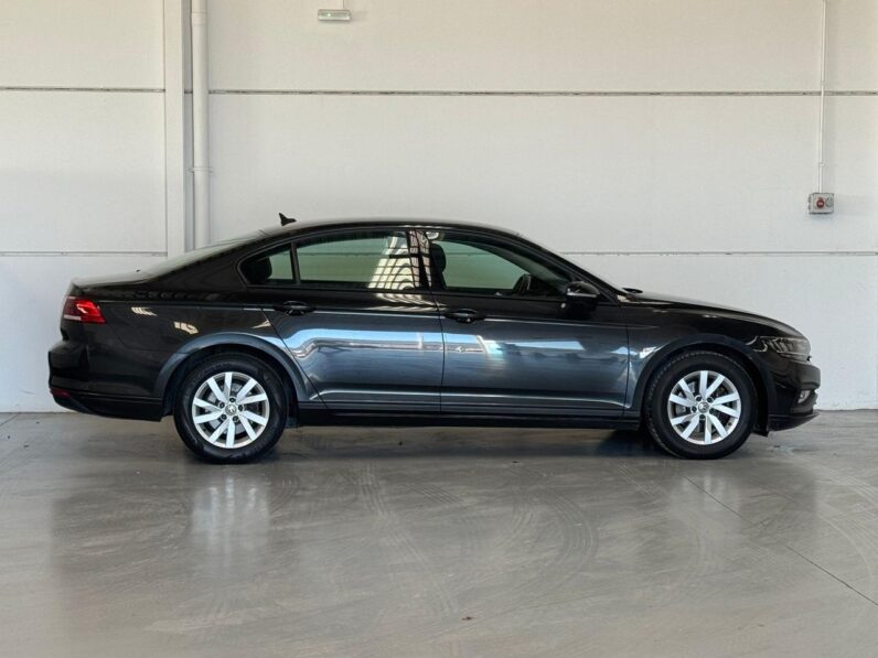 Volkswagen Passat 1.6 TDI 88 kW