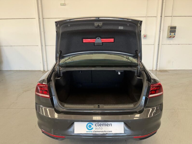 Volkswagen Passat 1.6 TDI 88 kW